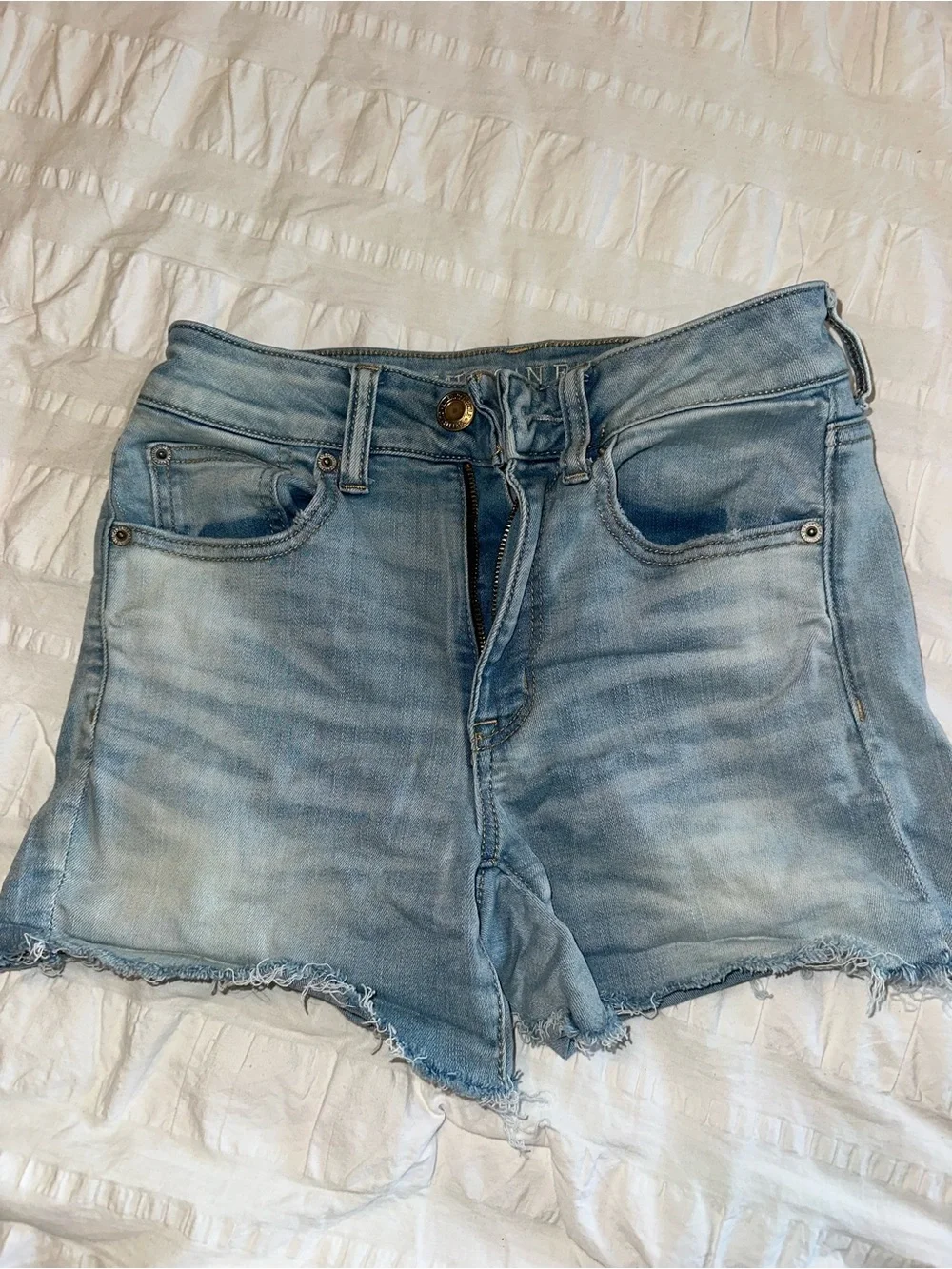 American Eagle Next Level Stretch Light Wash Frayed Denim Shorts 6